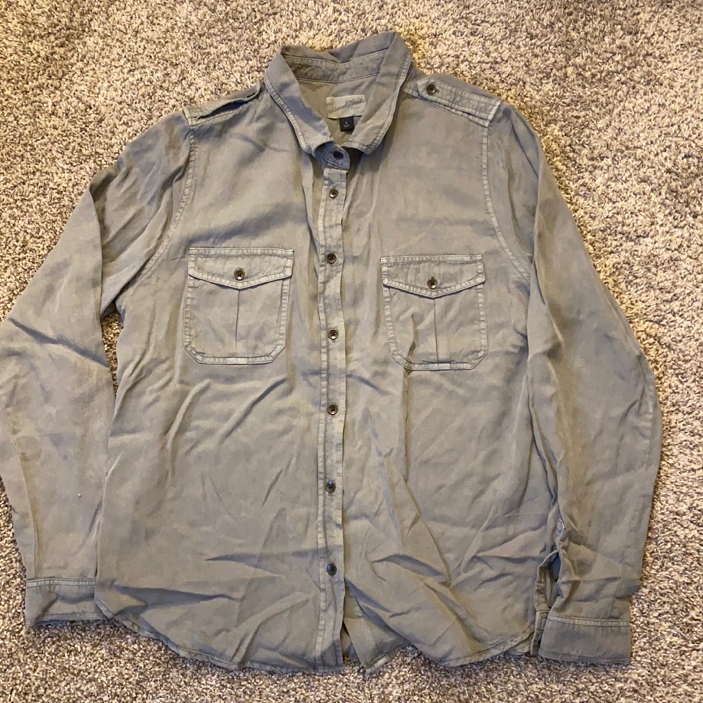Lightweight Grey Button Down